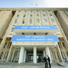 Abgeordnete des Parlaments Kurdistan-Irak wählen Parlamentspräsidenten