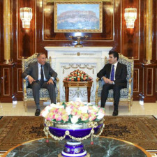 Irakischer Verteidigungsminister besucht Region Kurdistan