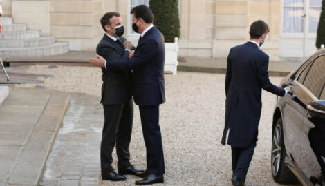 Präsident Nechirvan Barzani und Präsident Emmanuel Macron treffen sich in Paris