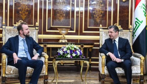 Premierminister Barzani trifft den EU-Botschafter im Irak