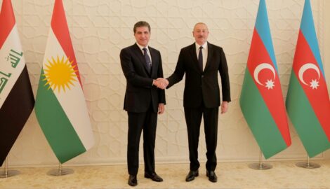 Präsident Nechirvan Barzani trifft Aserbaidschan Präsident Ilham Aliyev in Baku
