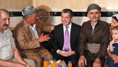 Premierminister Barzani trifft sich mit der Bevölkerung von Duhok