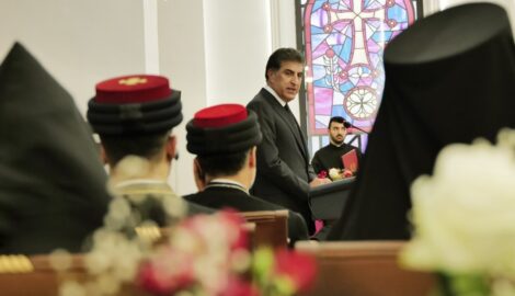 Präsident Barzani spricht bei Eröffnungszeremonie einer neuen Kirche