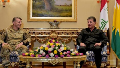 Präsident Barzani empfängt eine hochrangige Militärdelegation der Koalitionsstreitkräfte