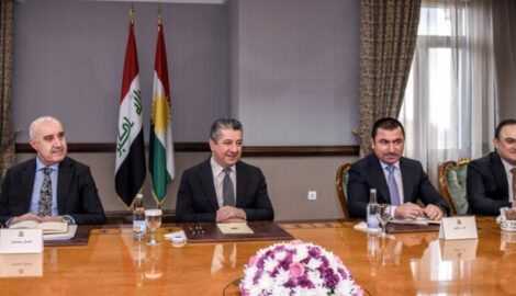 PM Barzani Meets with Kurdistan Region’s Negotiating Team